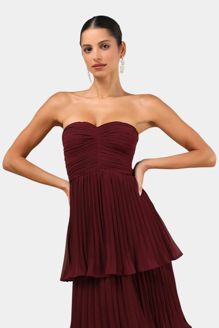 June | Vestido con Volantes y Escote Corazón