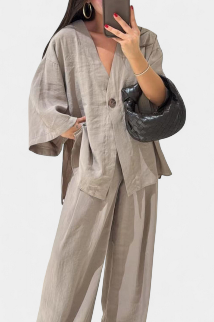 Eli | Conjunto Casual Suave de Top con Cuello en V y Pantalones