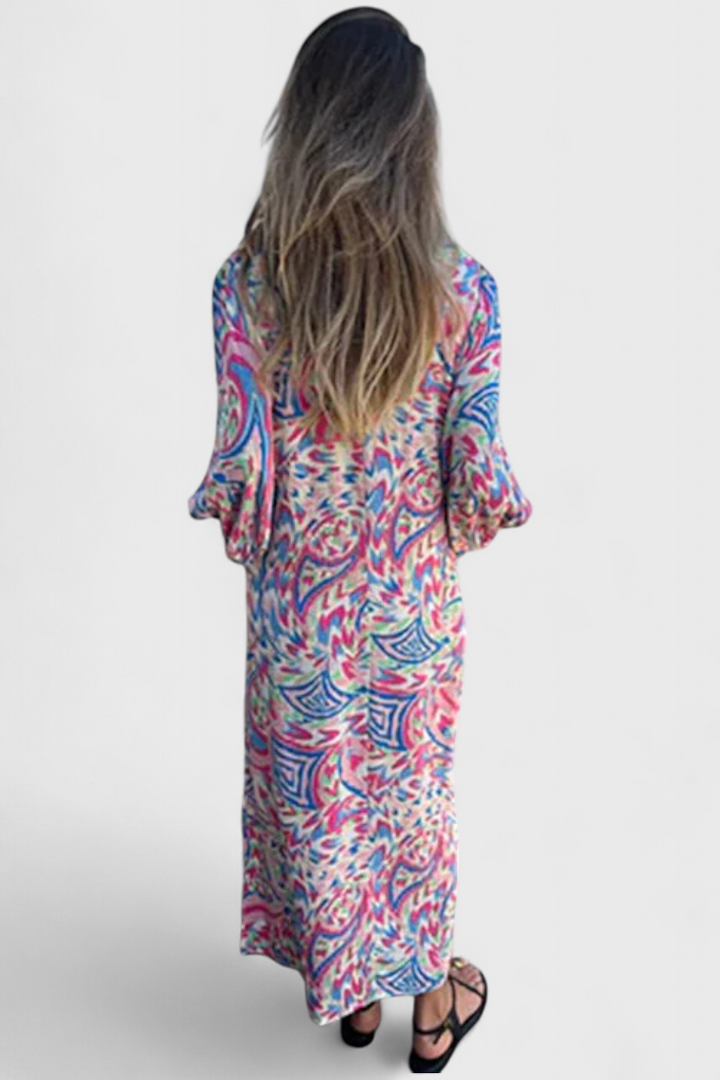 Carmina | Vestido Maxi Bohemio con Escote en V y Estampado Abstracto