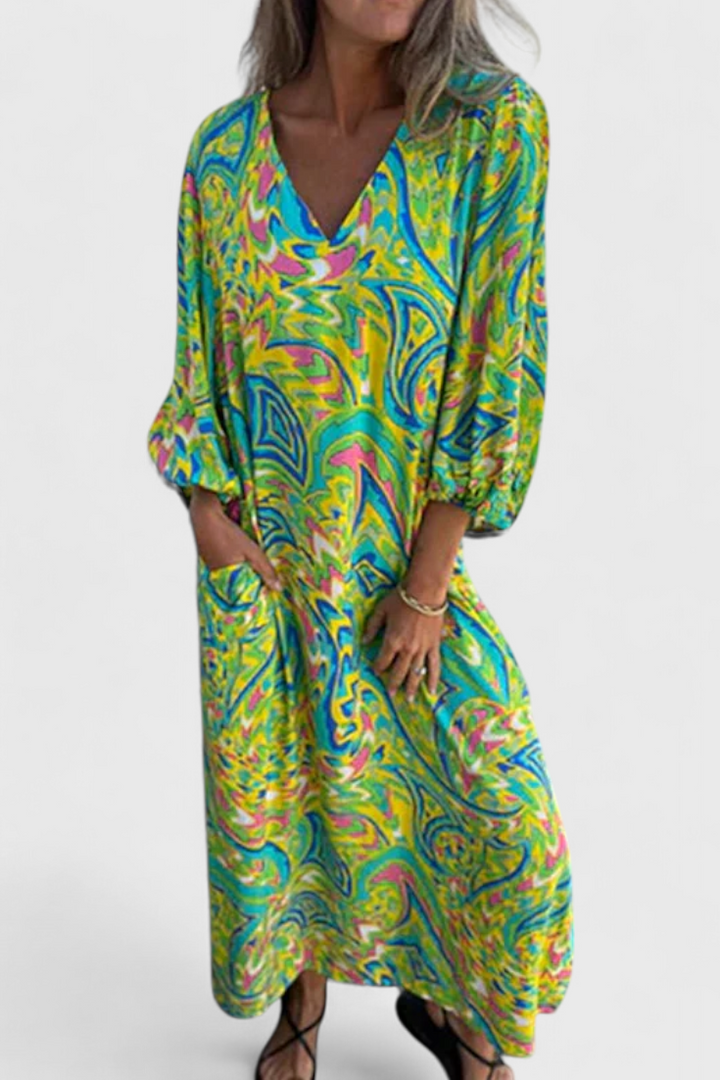 Carmina | Vestido Maxi Bohemio con Escote en V y Estampado Abstracto