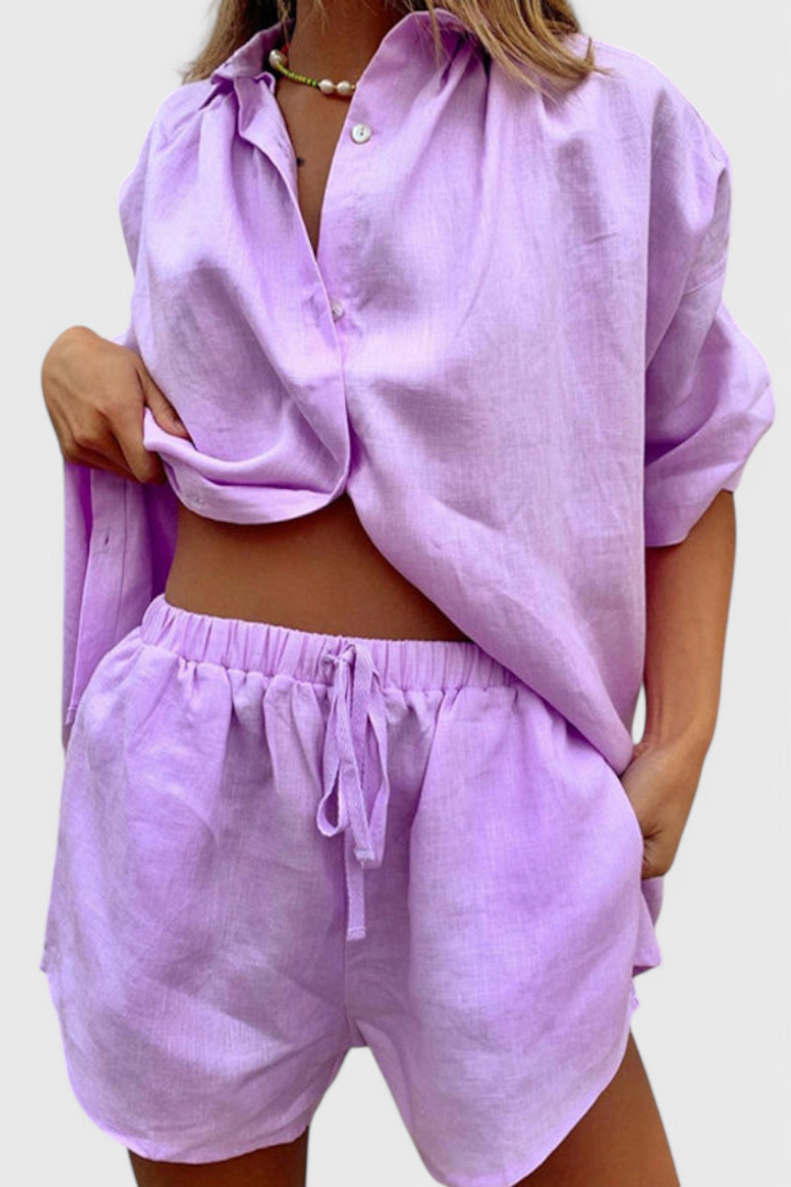 Anika | Conjunto de Dos Piezas con Camisa de Botones y Pantalones Cortos con Cuerda