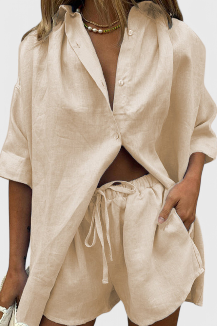 Anika | Conjunto de Dos Piezas con Camisa de Botones y Pantalones Cortos con Cuerda