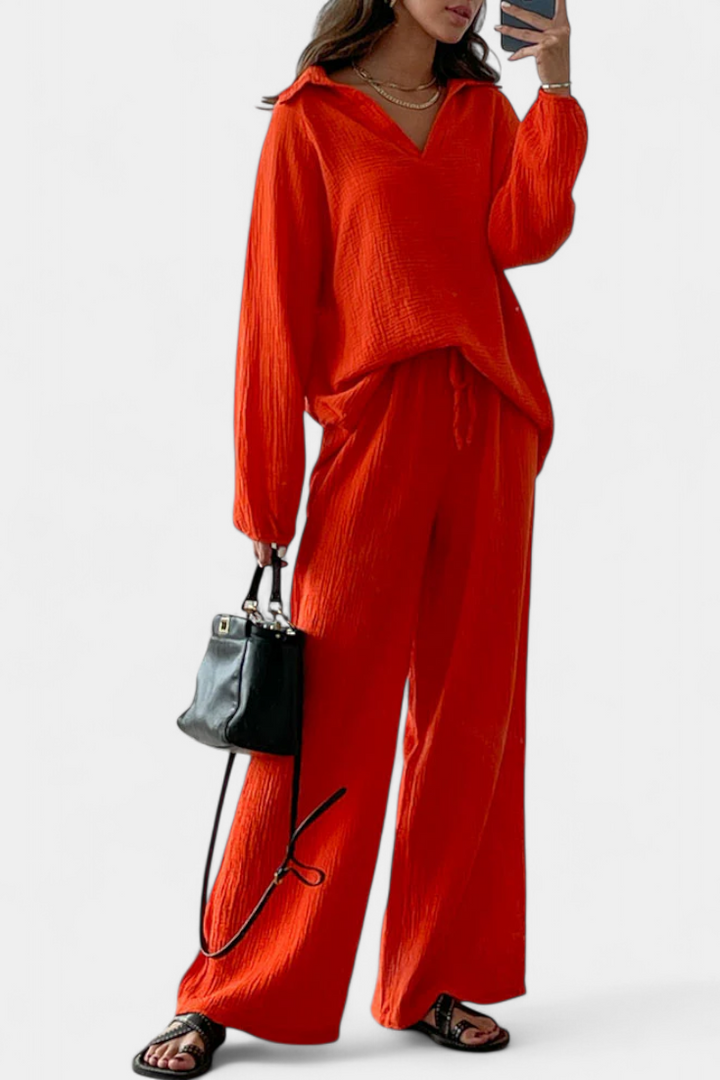 Aya | Conjunto de Dos Piezas con Escote en V