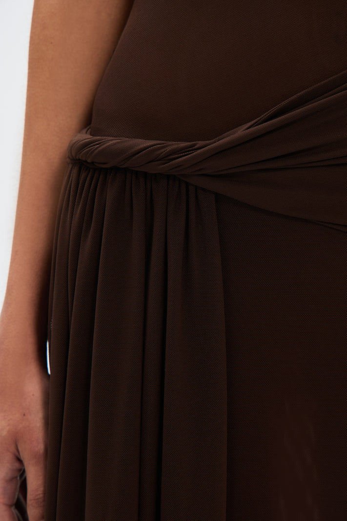 Eranda | Vestido Maxi de Malla Drapada Off-Shoulder