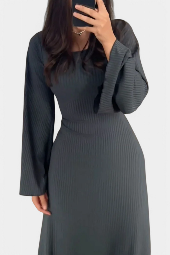 Livia | Vestido de Punto con Cintura