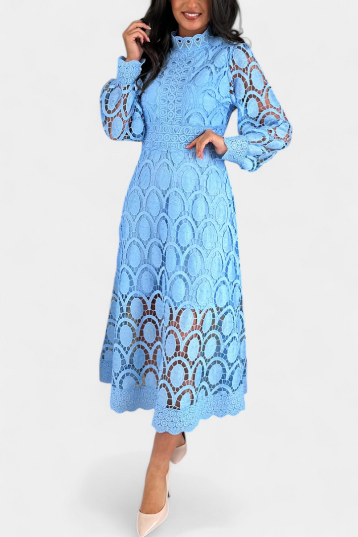 Jovie | Vestido Midi de Encaje Bordado con Cuello Alto