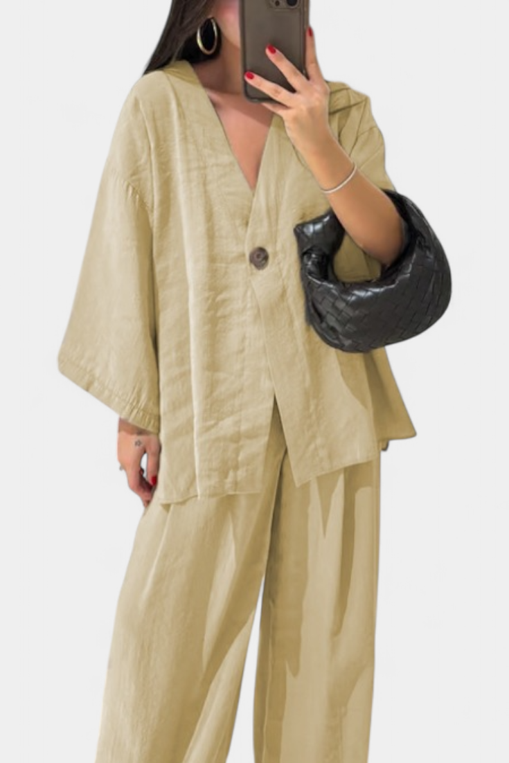 Eli | Conjunto Casual Suave de Top con Cuello en V y Pantalones