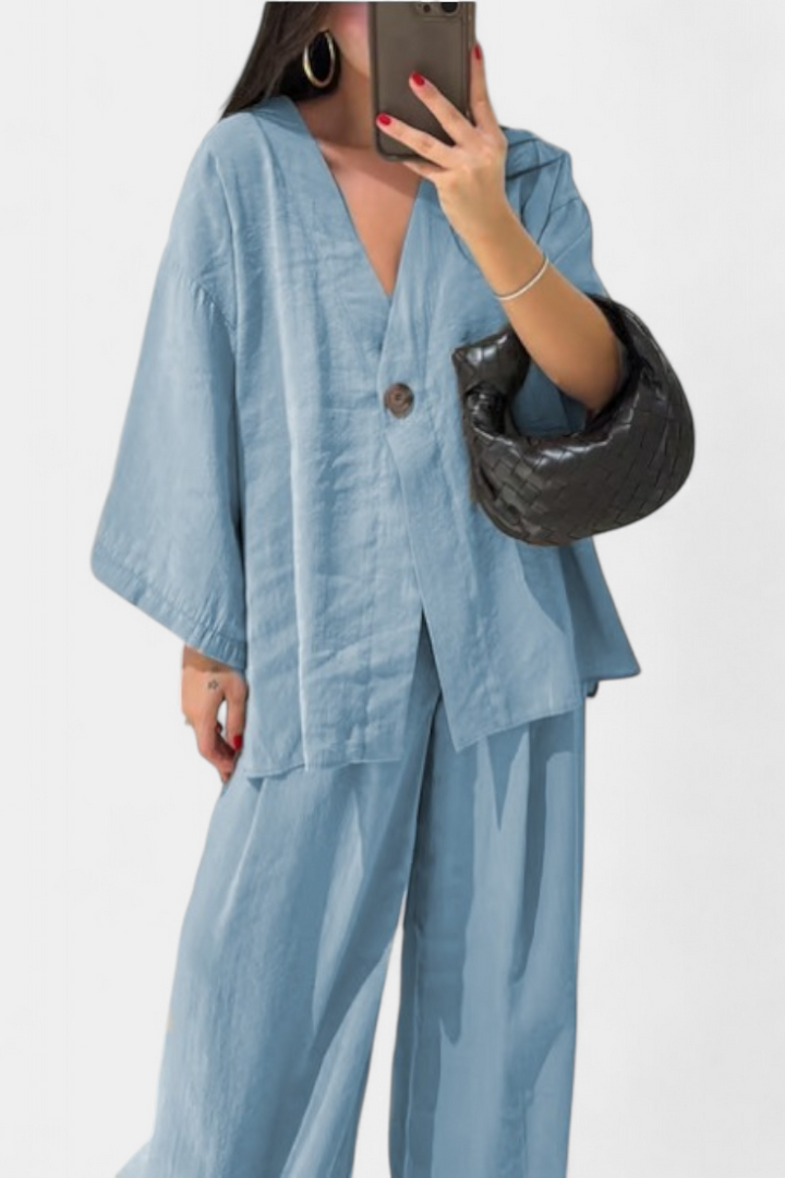 Eli | Conjunto Casual Suave de Top con Cuello en V y Pantalones