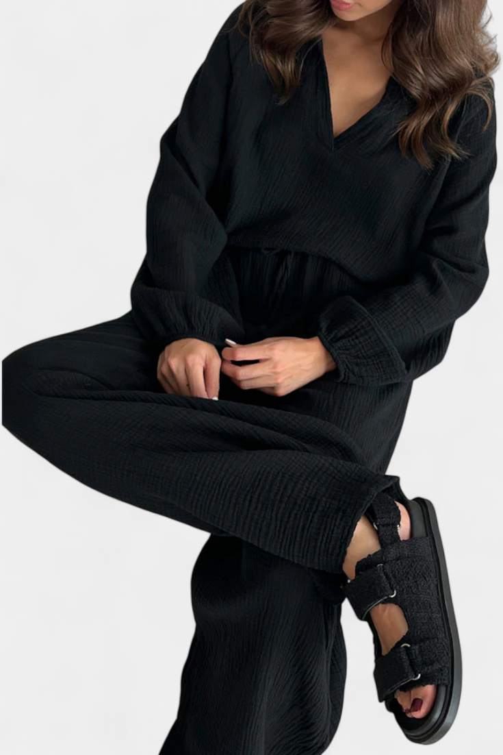 Aya | Conjunto de Dos Piezas con Escote en V