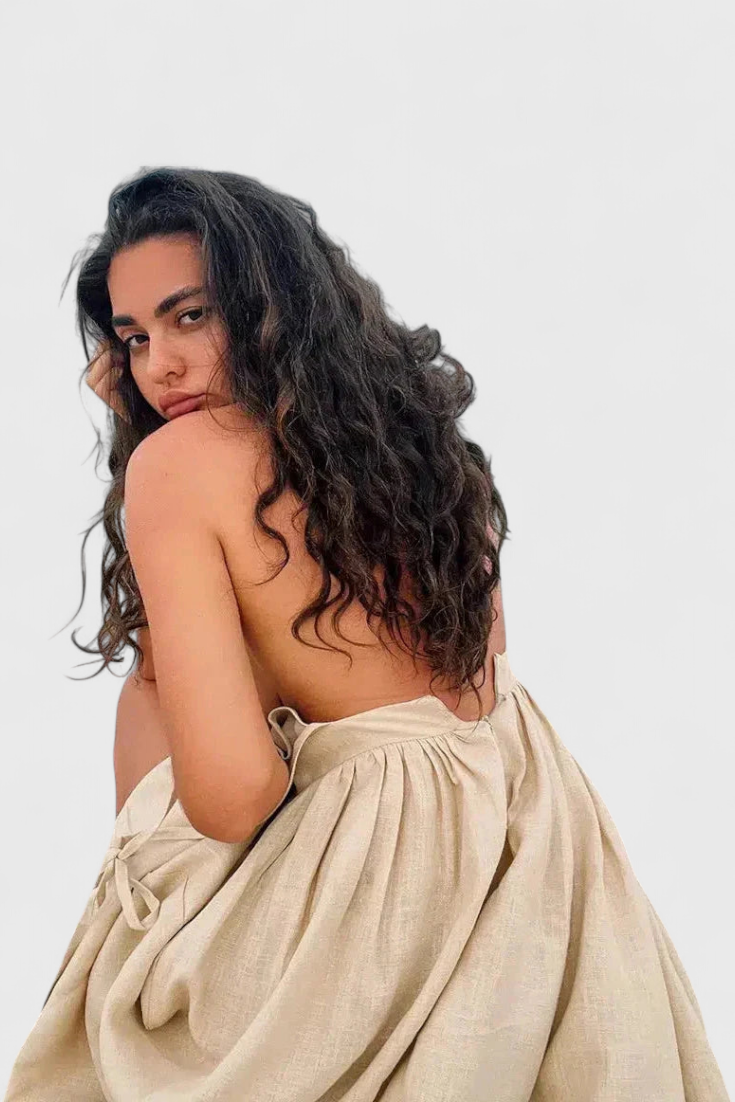 Justine | Vestido Fluido de Verano con Toques Femeninos