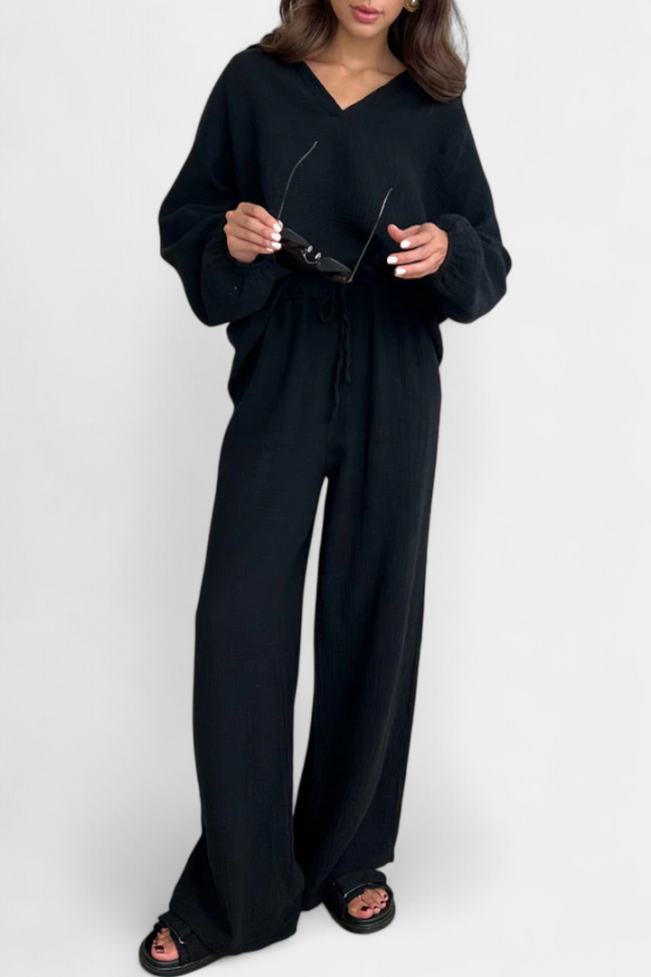 Aya | Conjunto de Dos Piezas con Escote en V