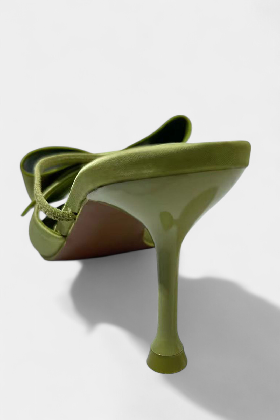 Esther | Tacones Puntiagudos de Cuero Sintético