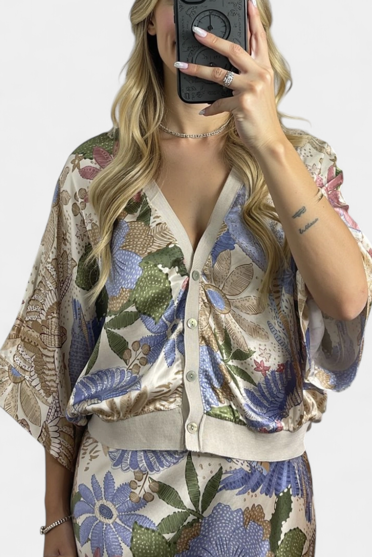 Shae | Conjunto Suave de Blusa y Falda de Cola de Pez Floral