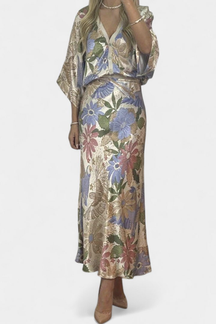 Shae | Conjunto Suave de Blusa y Falda de Cola de Pez Floral