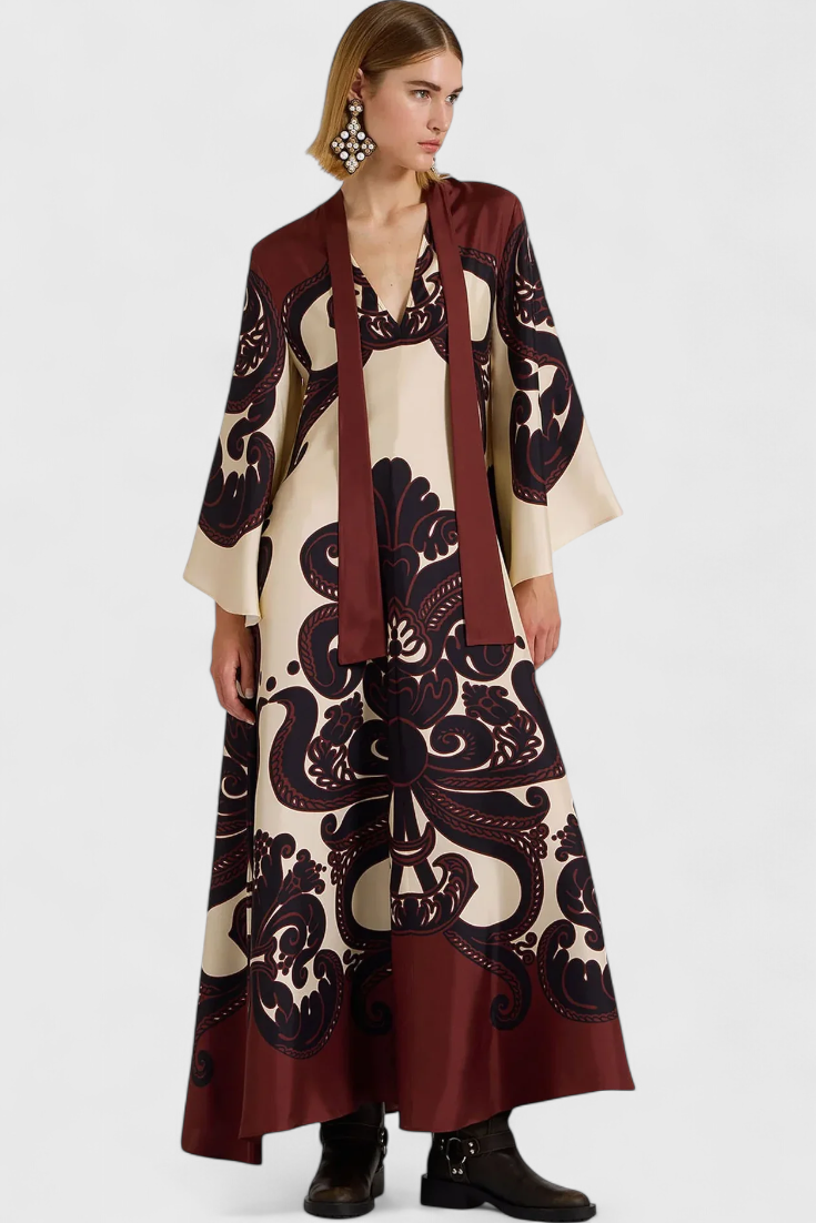 Maritza | Vestido con Estampado de Grenadilla y Cuello Alto