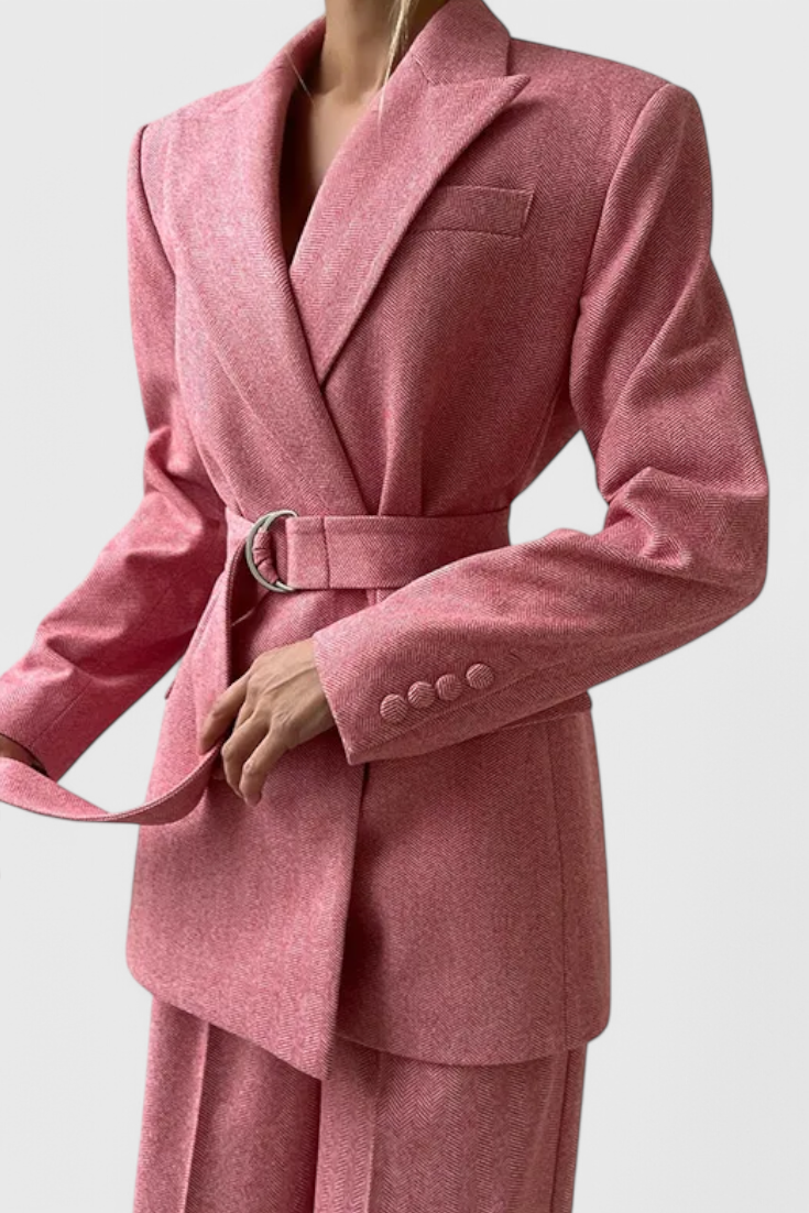 Evena | Traje de Pantalón para una Elegancia Confiada