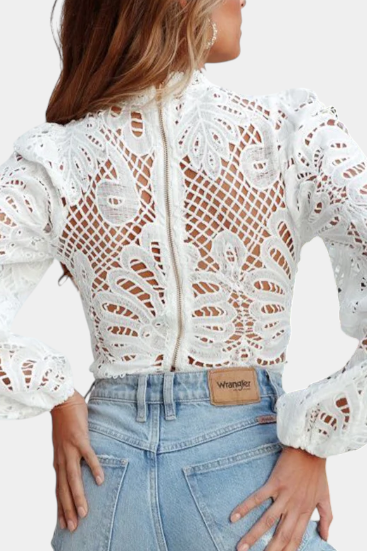 Onyx | Blusa de Encaje Solsticea