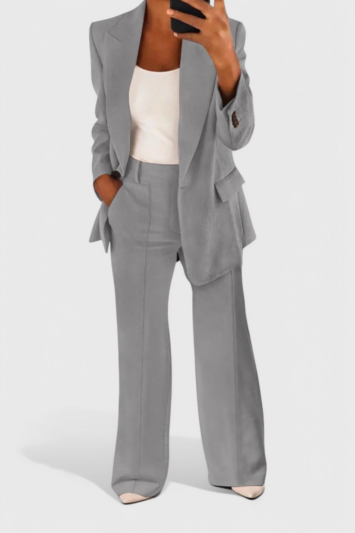 Kaia | Conjunto Pulido de 2 Piezas para el Trabajo y Más Allá