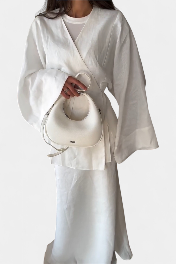 Zelda | Conjunto de Camisa Escote en V y Falda con Abertura