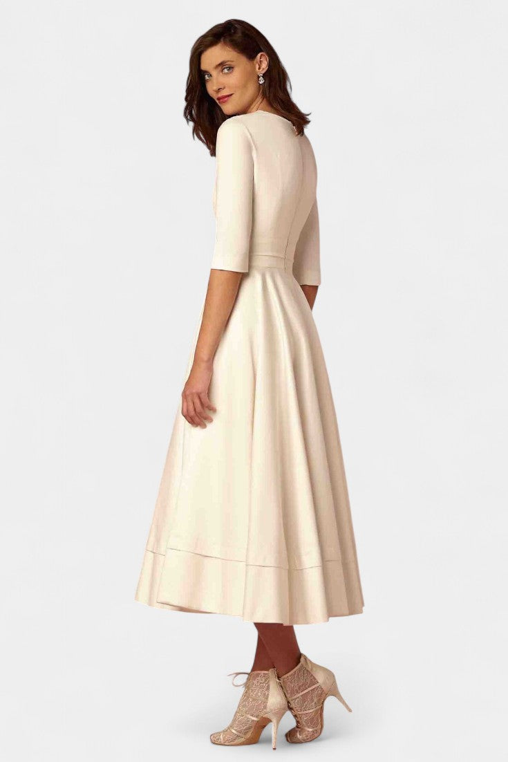 Nylah | Vestido Midi A-Line