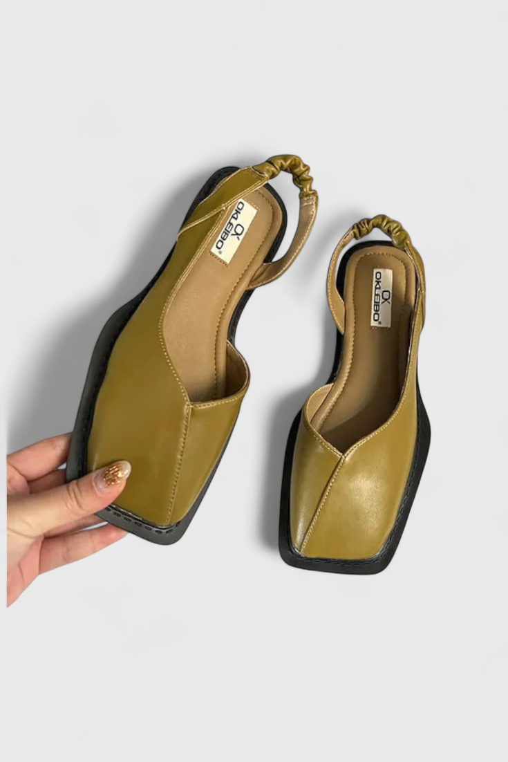 Cora | Zapatillas Acolchadas de Punta Cuadrada