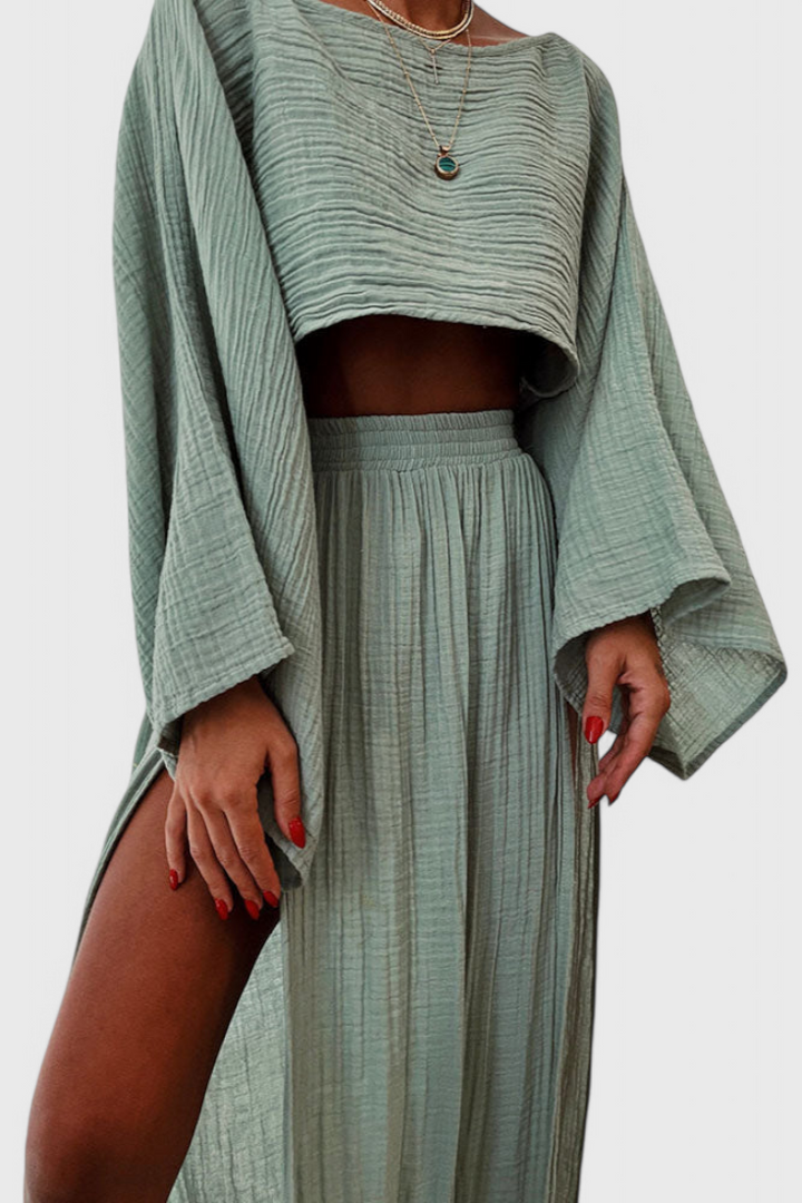 Martha | Conjunto de Dos Piezas con Falda de Abertura Alta