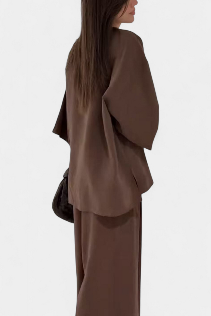 Eli | Conjunto Casual Suave de Top con Cuello en V y Pantalones