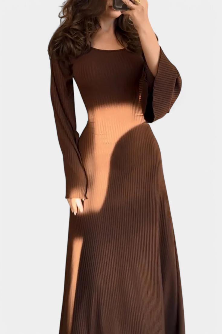 Livia | Vestido de Punto con Cintura