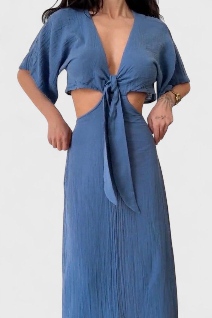 Myra | Vestido Fluido con Lazo Frontal y Cut-Outs