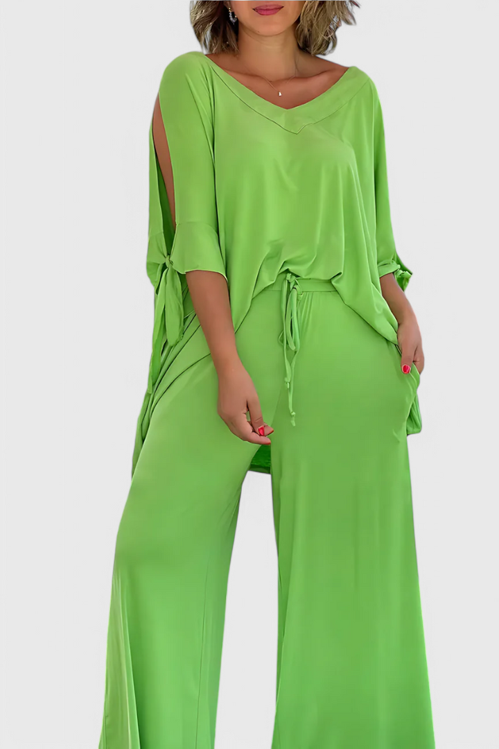 Cecilia | Conjunto de Dos Piezas con Detalle de Hombro Descubierto