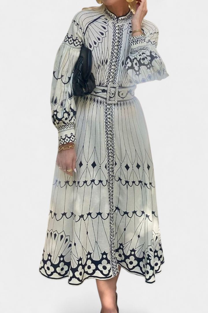 Soria | Vestido Maxi Botón Bordado de Estilo Folk