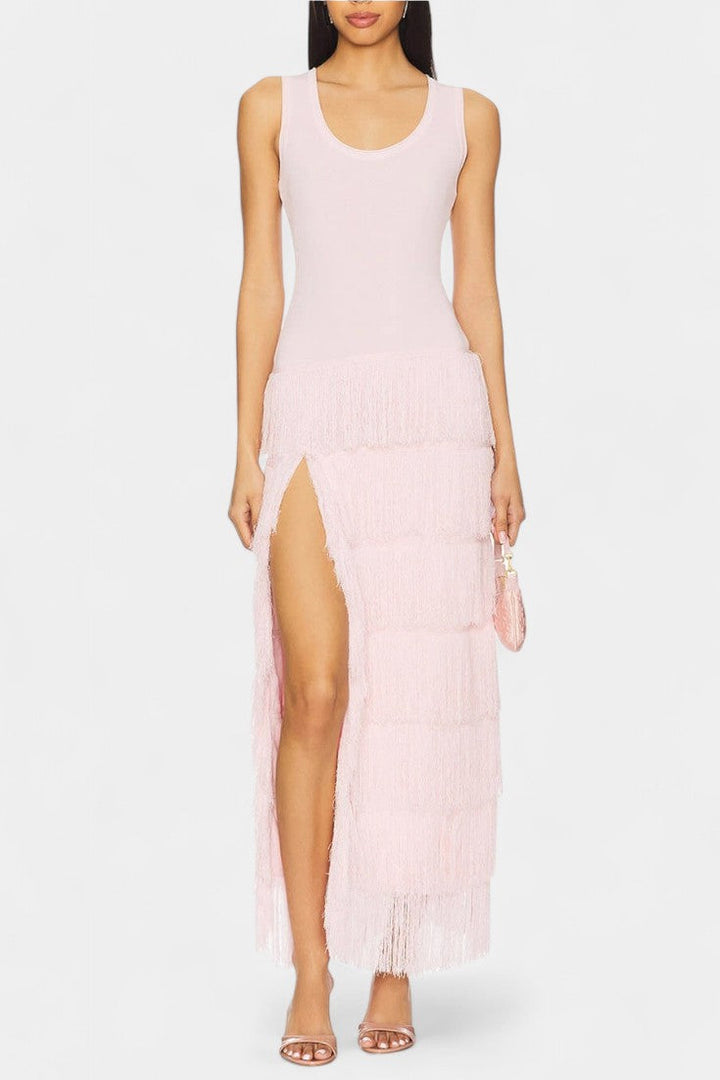 Kalani | Vestido Maxi con Flecos en Capas y Abertura Lateral
