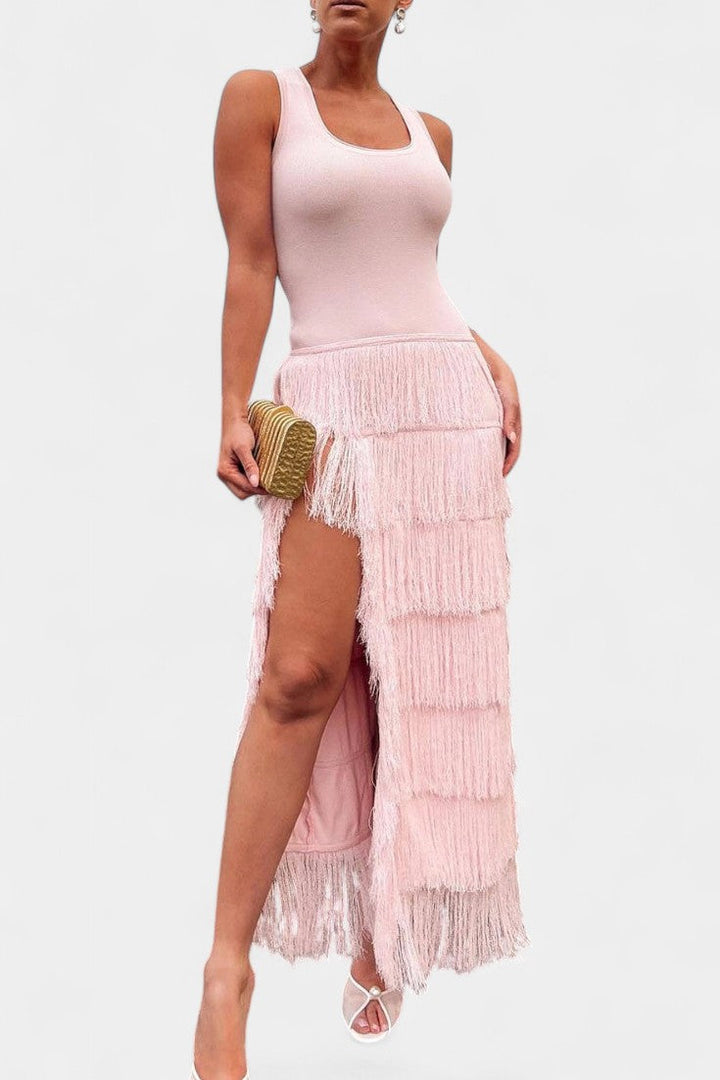 Kalani | Vestido Maxi con Flecos en Capas y Abertura Lateral