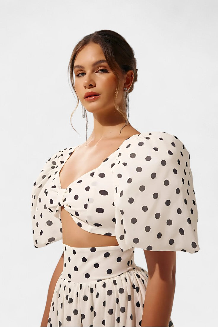 Sherine | Conjunto de Falda con Mangas Abullonadas de Lunares