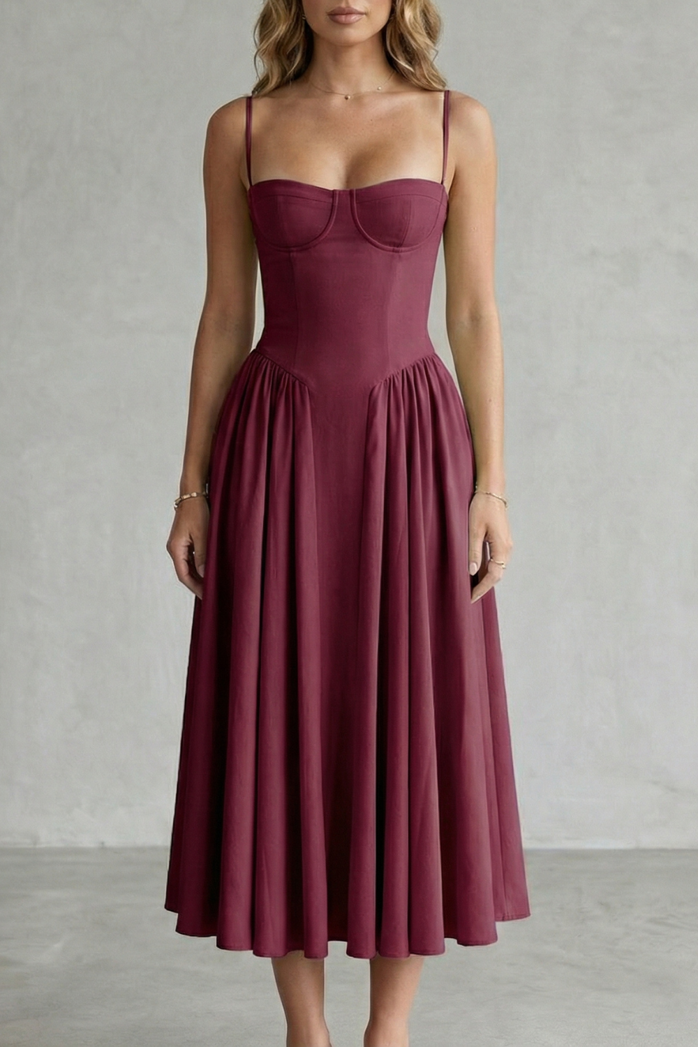 Calliope | Vestido estructurado sin mangas – Estructura atemporal