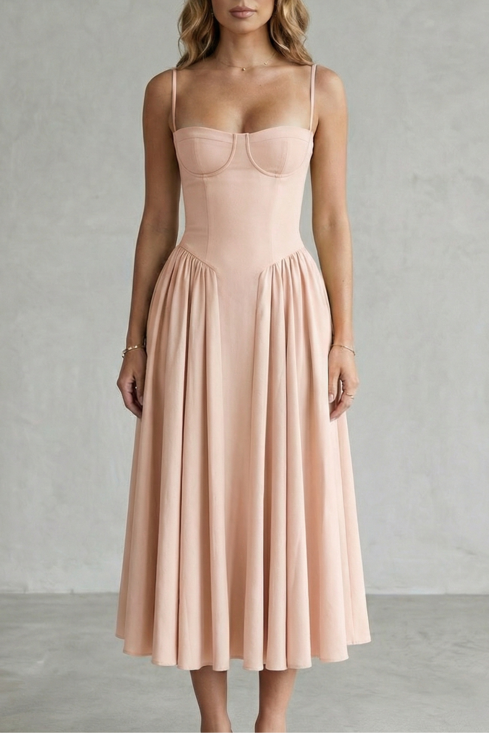 Calliope | Vestido estructurado sin mangas – Estructura atemporal