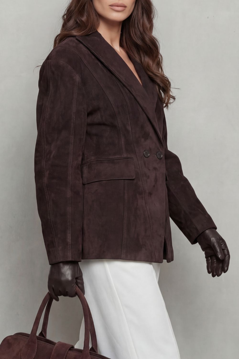 Savrielle | Silueta esculpida – Chaqueta efecto ante