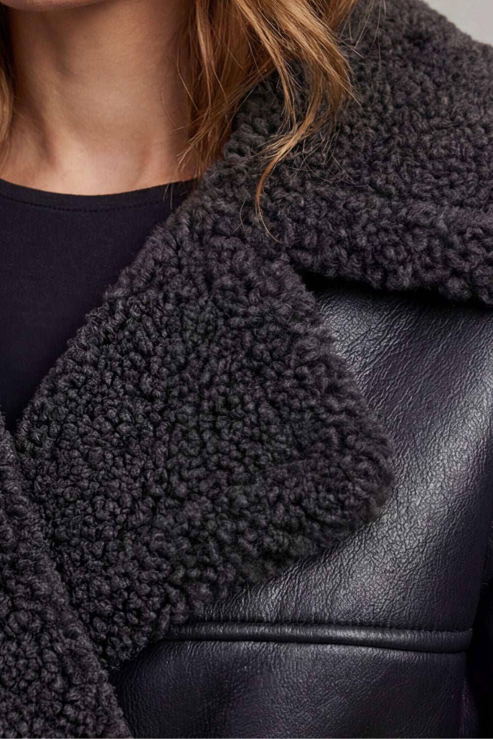 Ravienne | Calidez oversize con cinturón – Abrigo de borreguillo