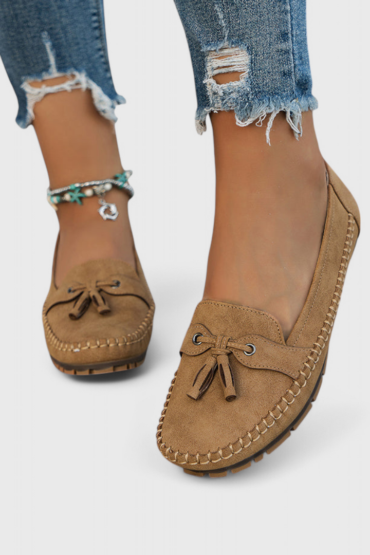 Peony | Mocasines de Suede Clásicos con Borlas