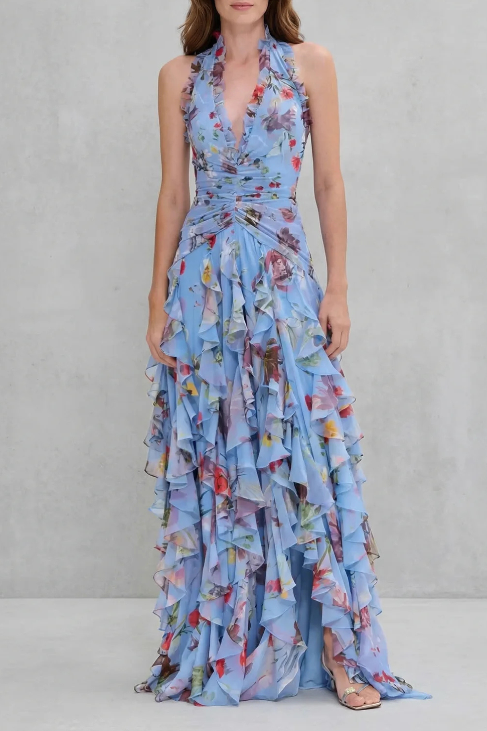 Belladina | Vestido largo halter – Cascada romántica de rosas