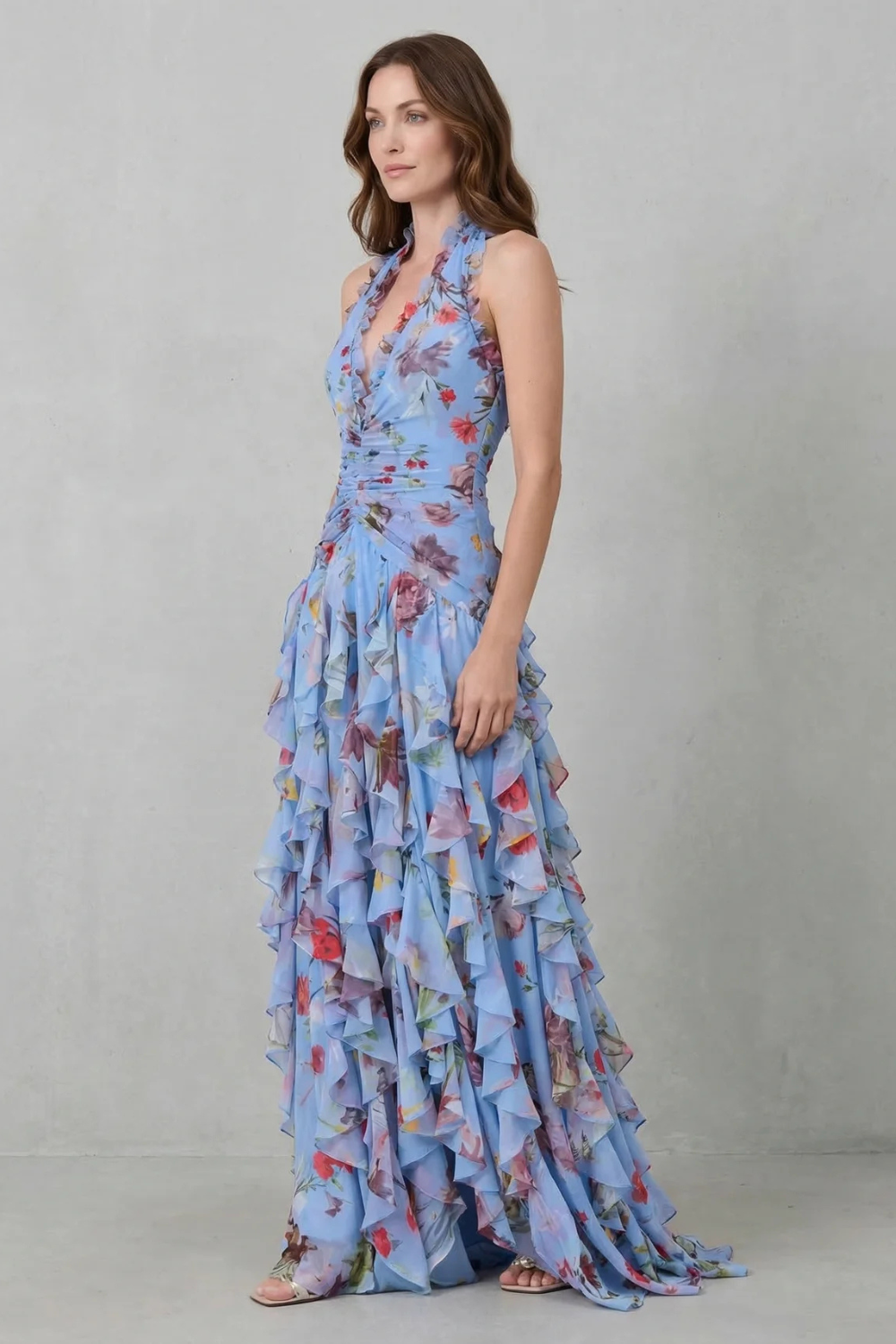 Belladina | Vestido largo halter – Cascada romántica de rosas