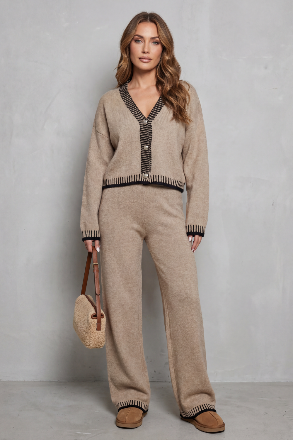 Cerivelle | Ribete en contraste – Conjunto de punto loungewear