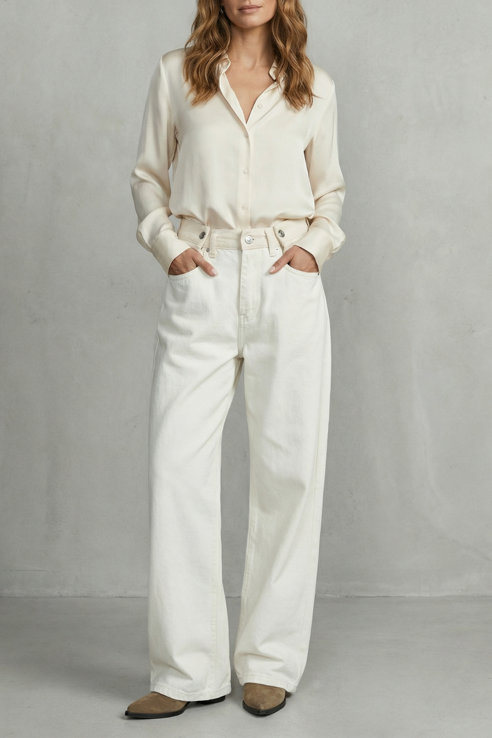 Elarisse – Tri-fold waistband detail – Wide leg jeans