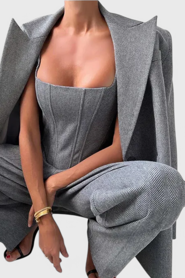 Evena | Traje de Pantalón para una Elegancia Confiada