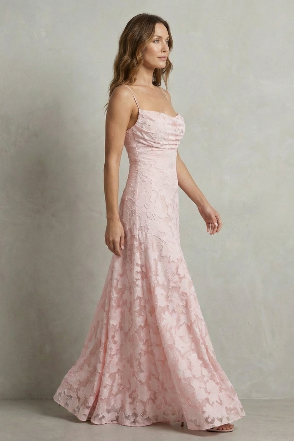 Florielle | Vestido largo floral en relieve – Silueta romántica sin mangas