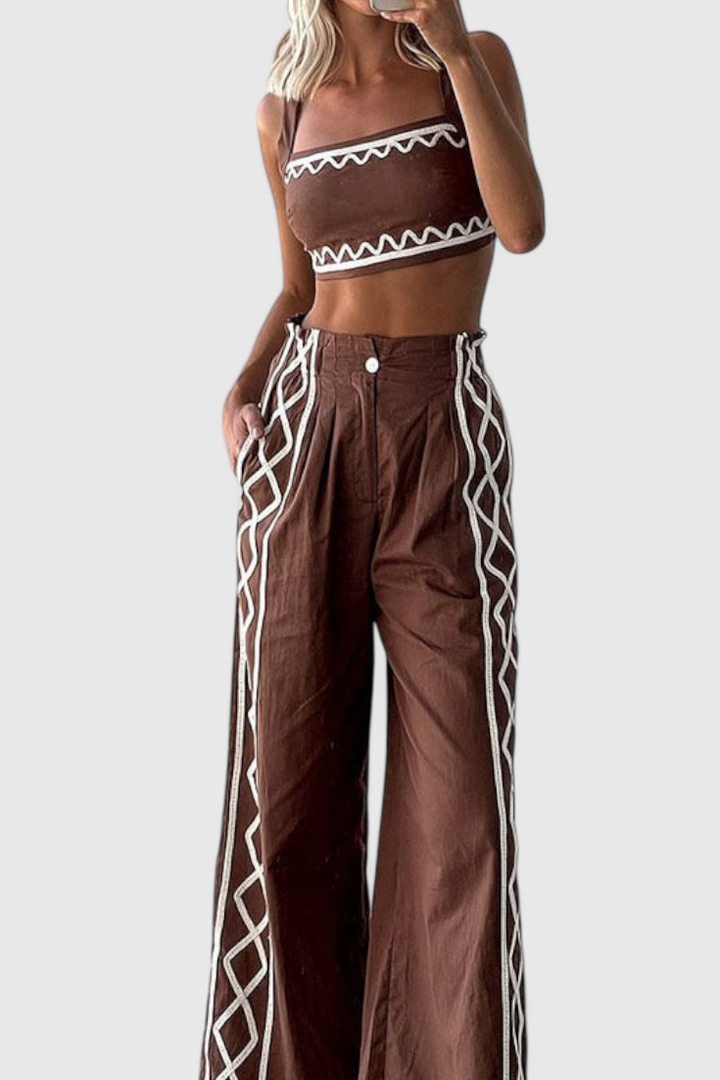 Mirella | Conjunto Crop y Pantalones Anchos de Estampado Zigzag