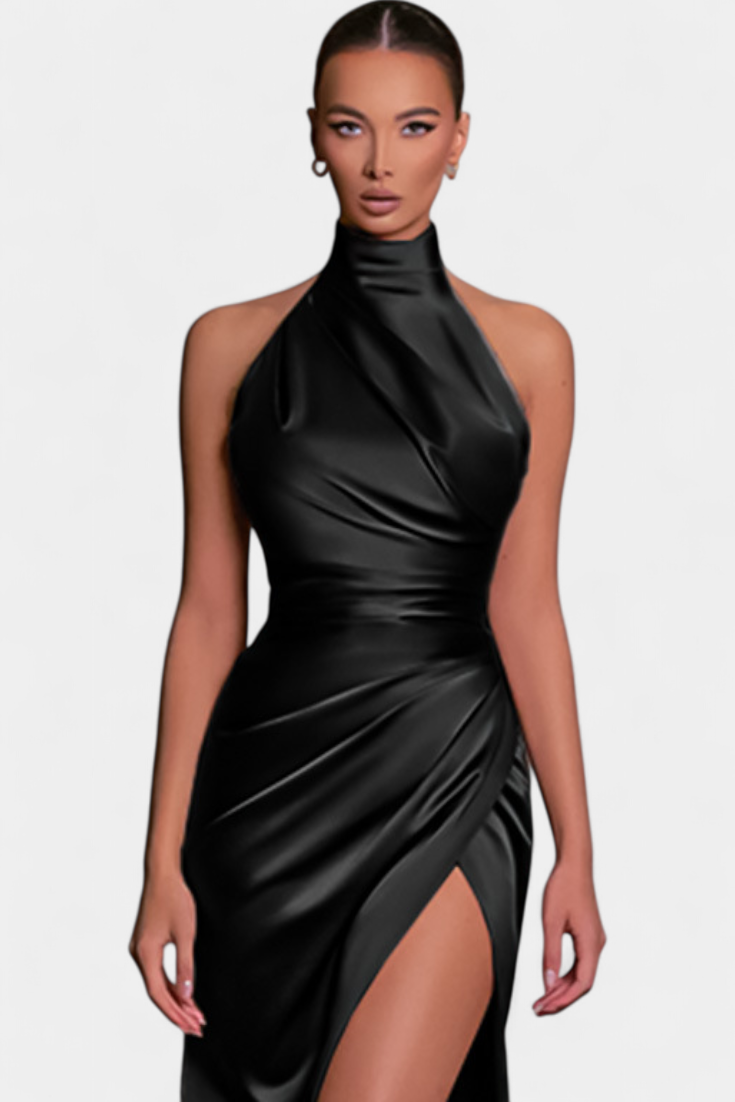 Symone | Vestido Halter Torcido con Abertura Lateral Dramática