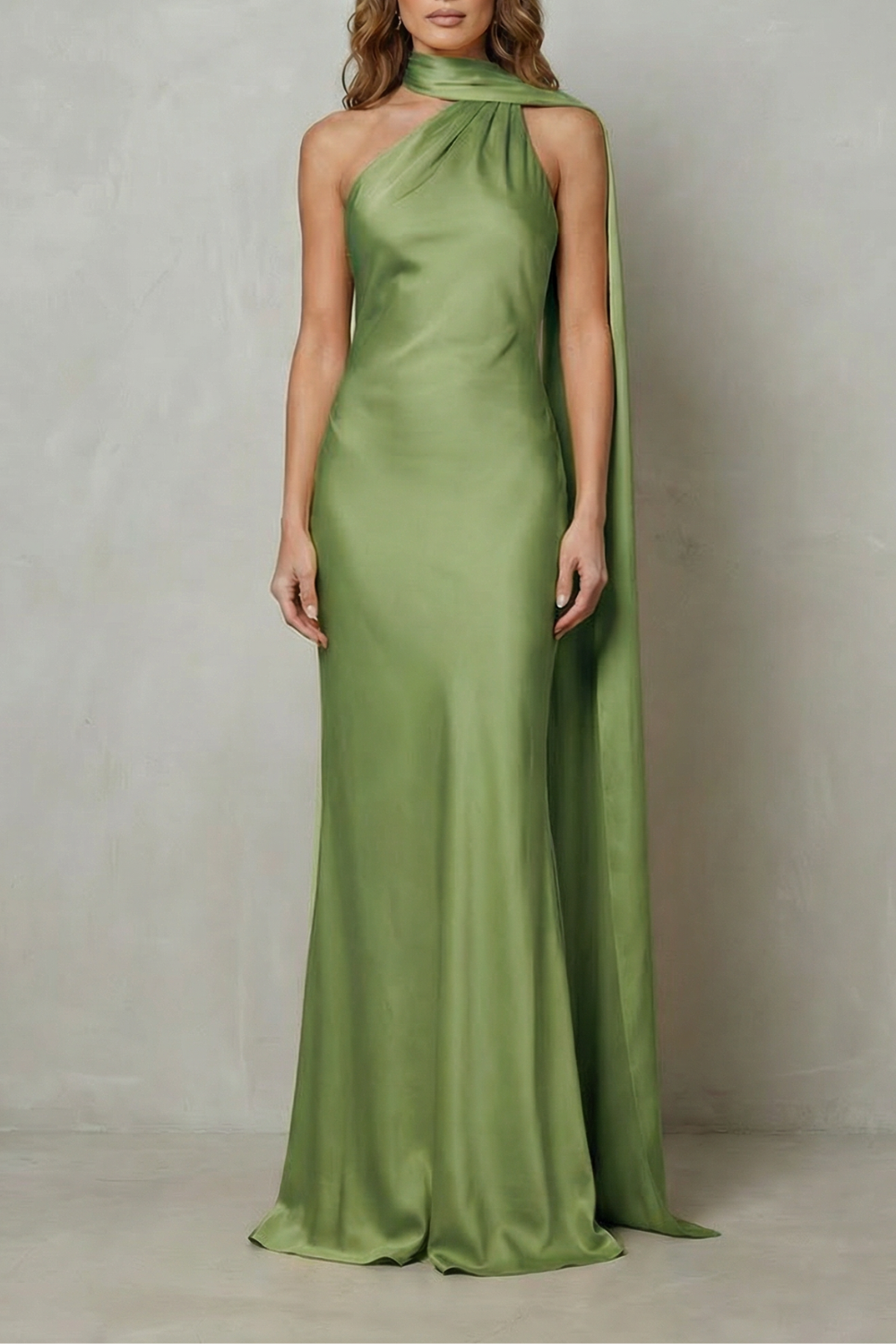 Orlianne | Vestido largo de satén estilo sirena – Cascada drapeada en el escote