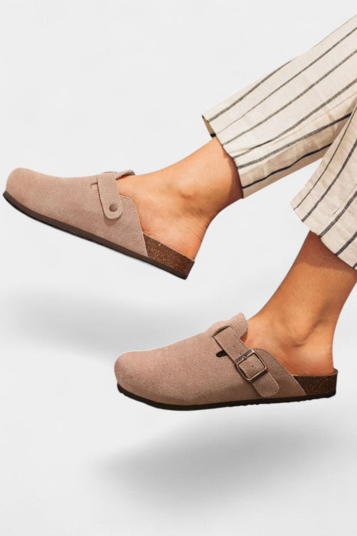 Tia | Zuecos de Ante Robust