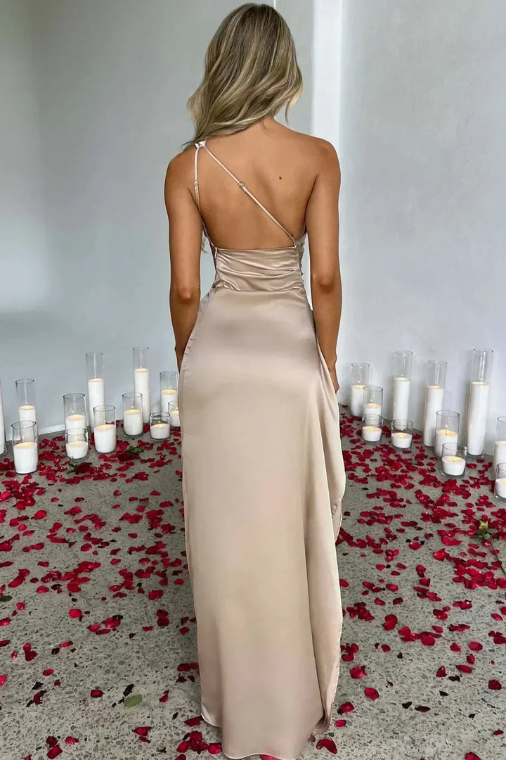 Emberly | Vestido Maxi de Un Solo Hombro